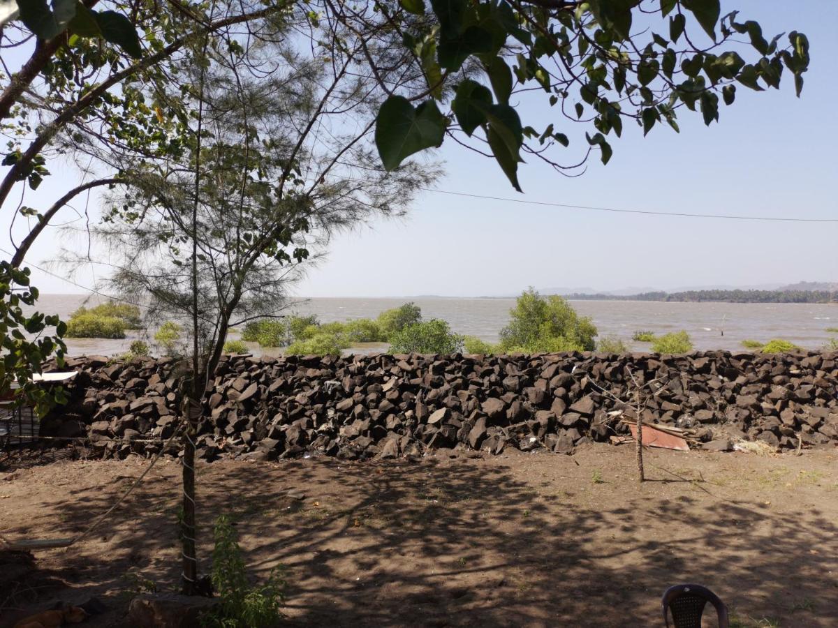 The Koasta Sea View Resort Korlai ภายนอก รูปภาพ