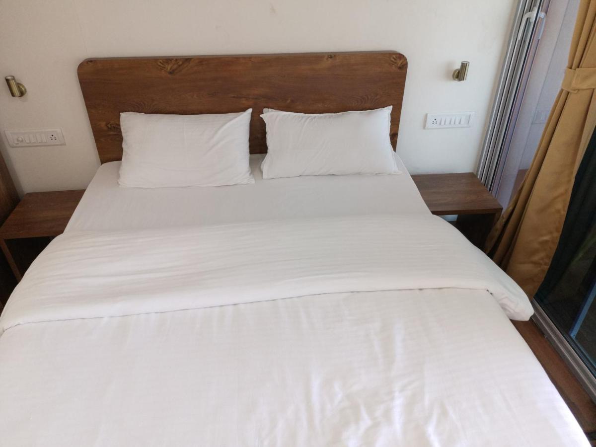 The Koasta Sea View Resort Korlai ภายนอก รูปภาพ