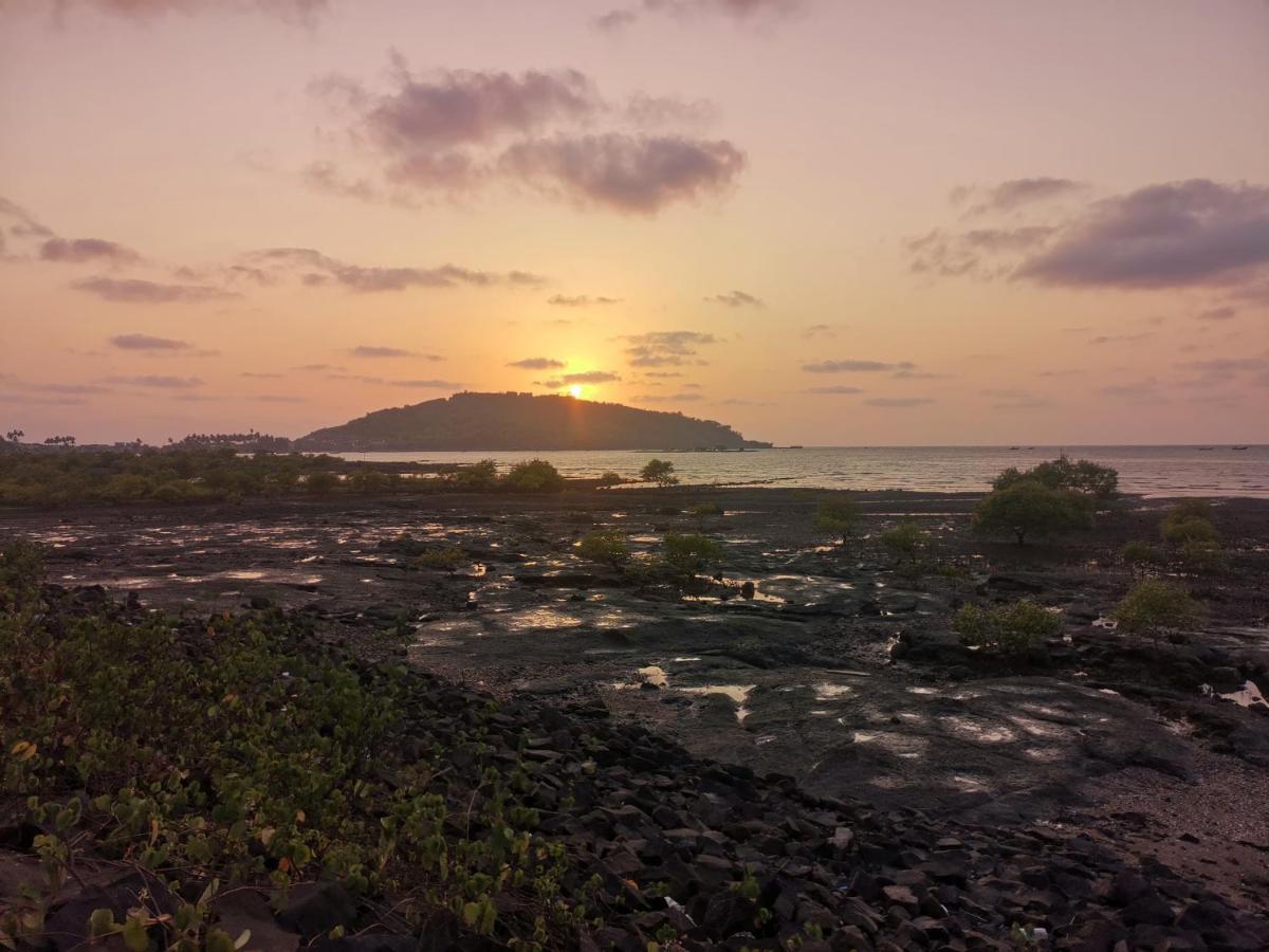 The Koasta Sea View Resort Korlai ภายนอก รูปภาพ